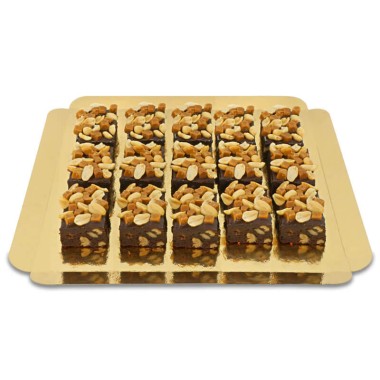 Brownies met pinda-karamel-topping (15 stuks)