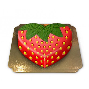 Aardbei taart in de vorm van een hart