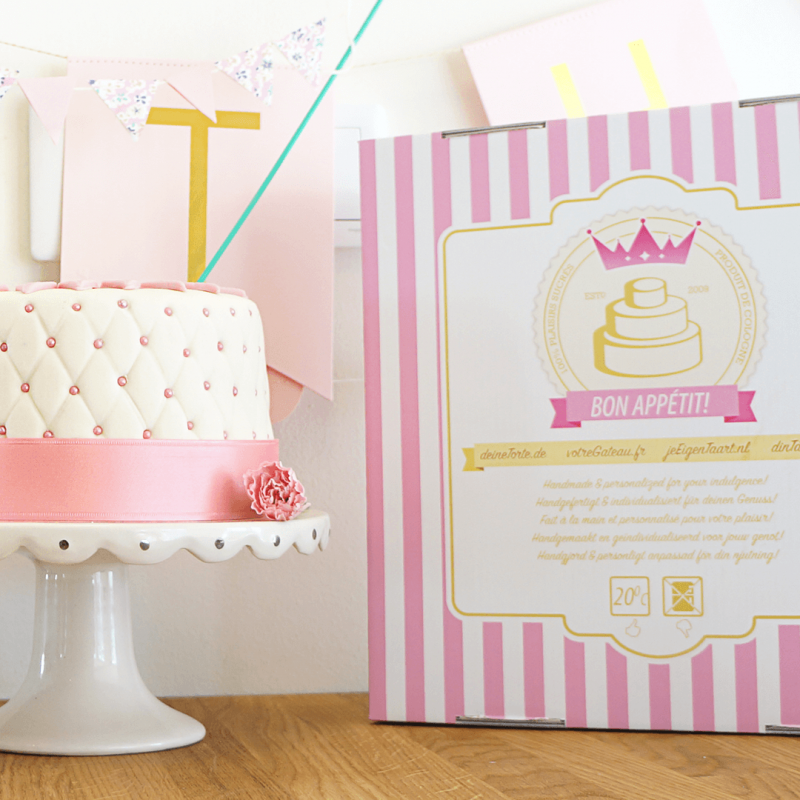 Happy birthday luxe roze taart - Dubbele hoogte party 2