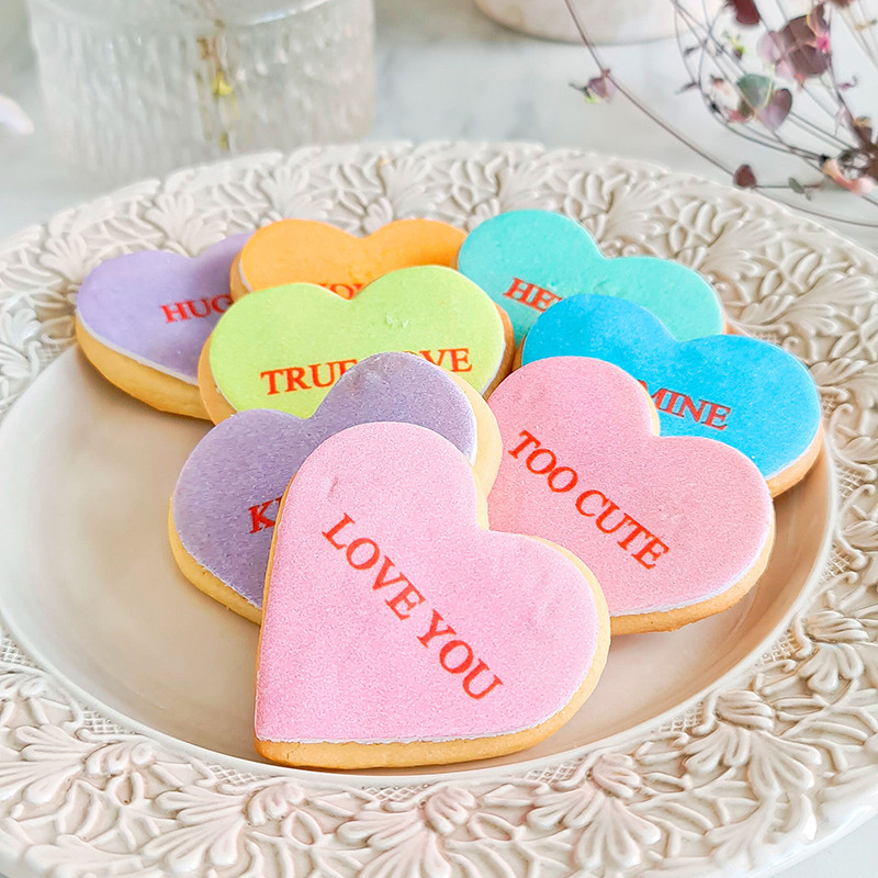 Koekjes in hartvorm met liefdesboodschap (12 stuks) bestellen