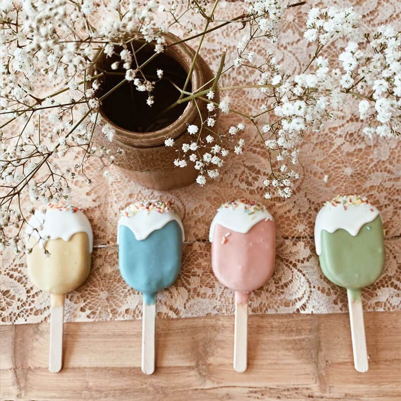 Cakepop ijsjes met gekleurde chocolade (10 stuks) @unicorns_and_fairytales